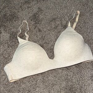 VS Pink Wear Everywhere Wireless Bra
